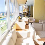 De Adeje فندق أذيخي