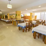 De Adeje فندق أذيخي