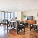 De Adeje 3* أذيخي