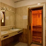 De Adeje فندق أذيخي